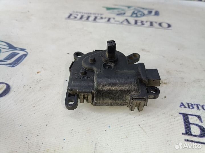 Моторчик заслонки печки Ford Mondeo III (2000—2003)