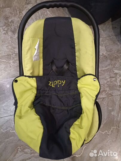 Автокресло 0+