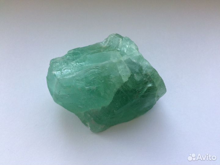 Кристалл флюорита