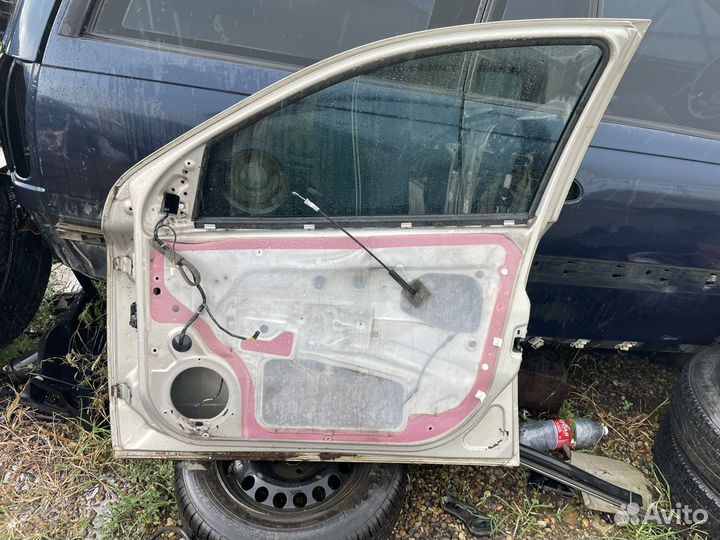 Дверь правая передняя opel astra h