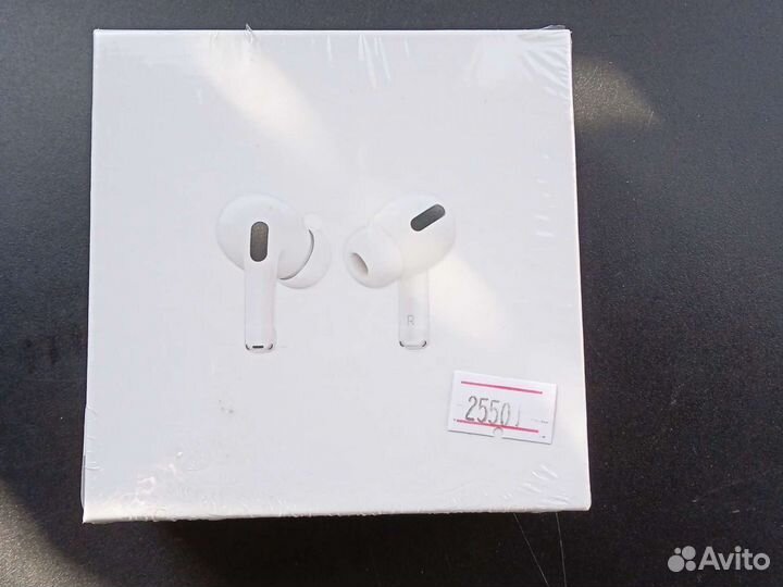 Беспроводные наушники AirPods Pro