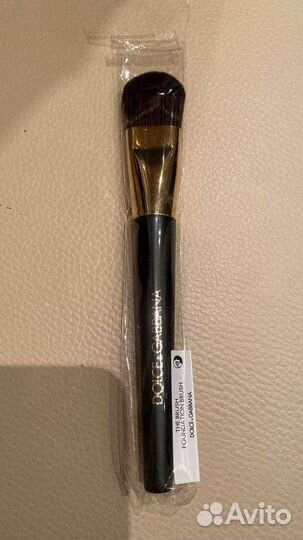 Dolce&Gabbana кисть для тональной основы