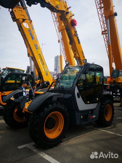 Телескопический погрузчик XCMG XC6-3007V, 2023