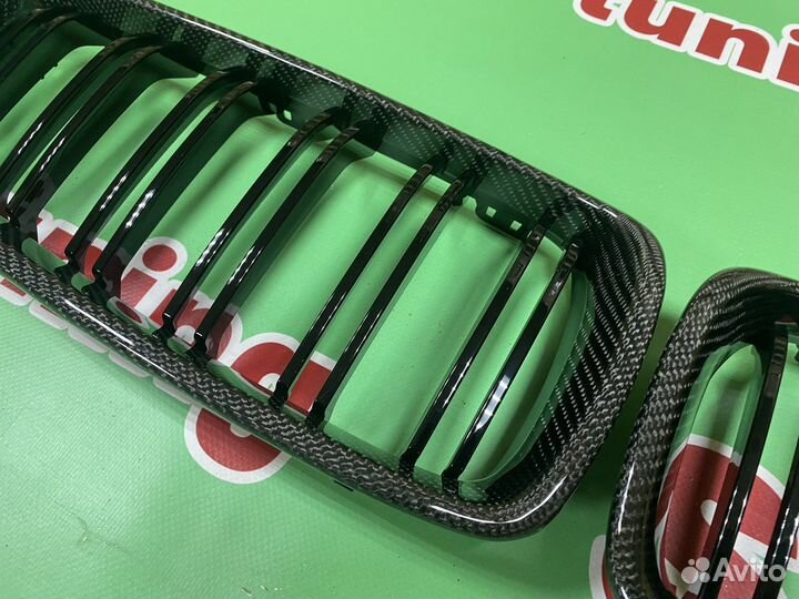 Решетка радиатора BMW F32 F82 карбон