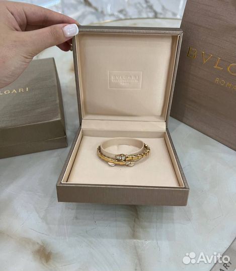 Браслет с бриллиантами Bvlgari