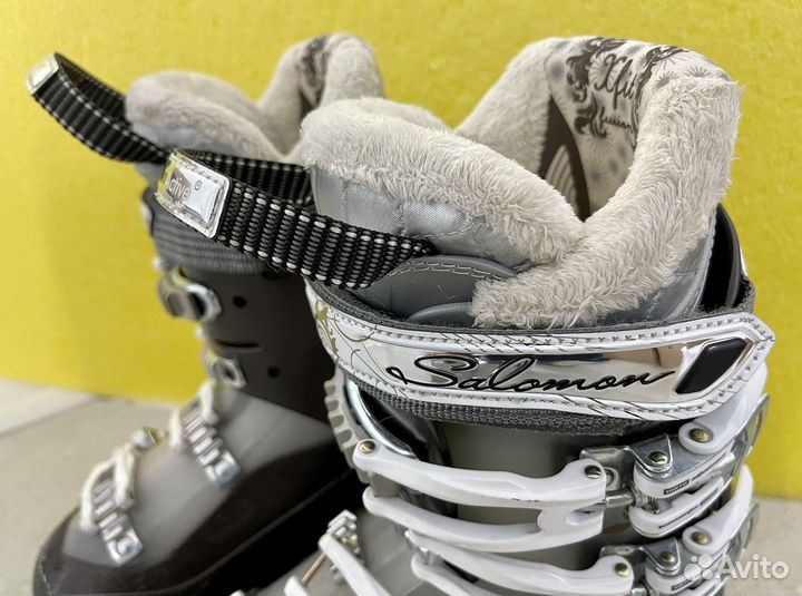 Горнолыжные ботинки salomon