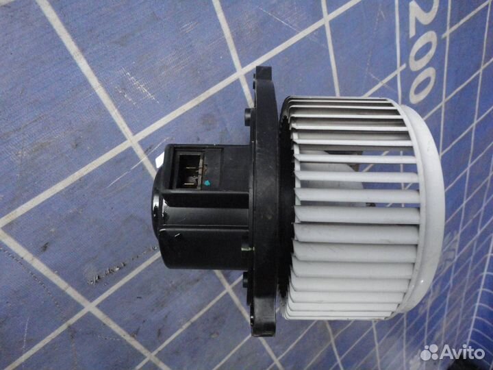 Моторчик печки Chevrolet Captiva