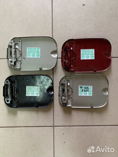 Лючок бензобака Sandero Renault ор-л 788306894R