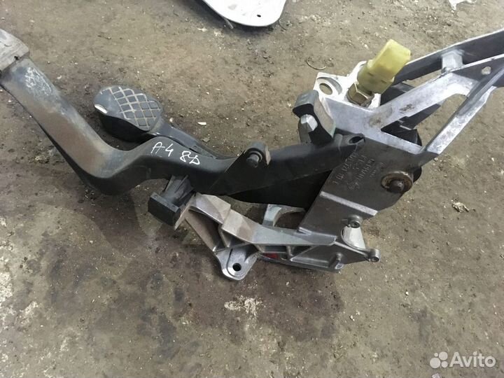 Педали Volkswagen Passat B5