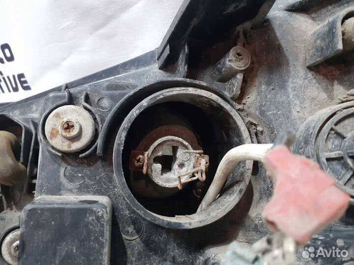 Geely Emgrand EC7 фара правая