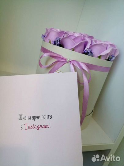 Стильные букеты из мыльных роз