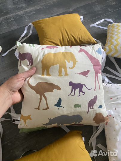 Подушки - бортики на кровать