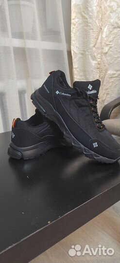 Мужские зимние кроссовки 44 размер, новые
