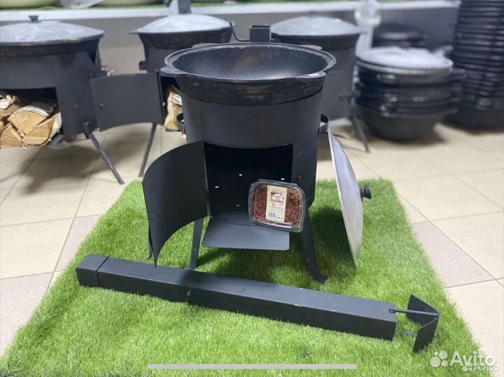 Казан + печка с трубой дымоходом