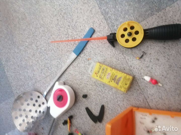 Ящик для зимней рыбалки