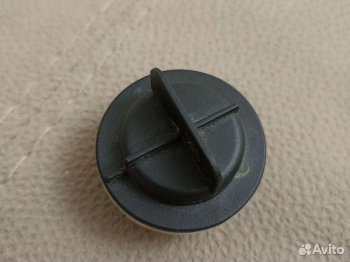 Патрон поворотника рено логан 2