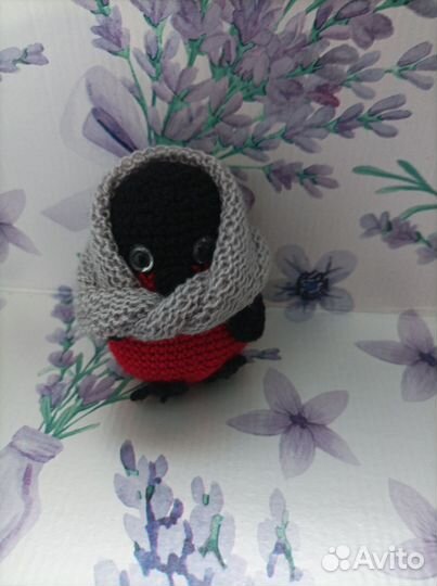 Снегирь. Интерьерная игрушка ручной работы