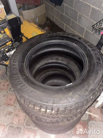 Bridgestone Ice Cruiser 5000 265/65 R17