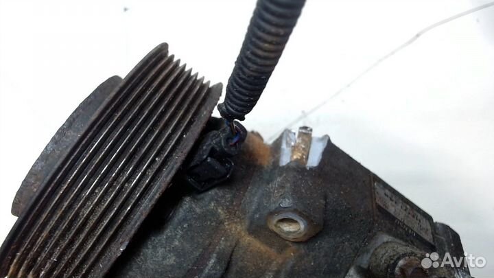 Компрессор кондиционера Mazda MPV, 2003