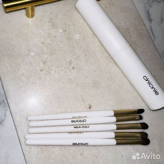 Кисти для макияжа глаз