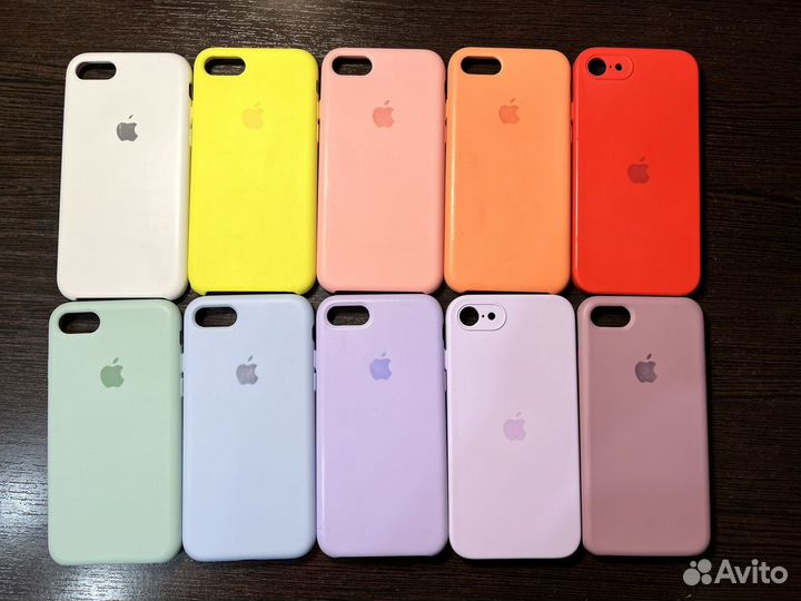 Чехлы на iPhone 7, 8, SE 2020