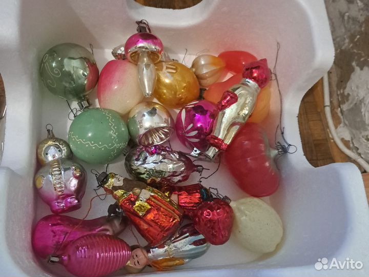 Игрушки, дед мороз, свечки, гирлянда СССР