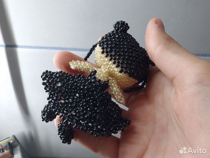 Амигуруми из бисера уэнсдей