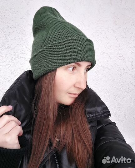 Зимняя шапка женская