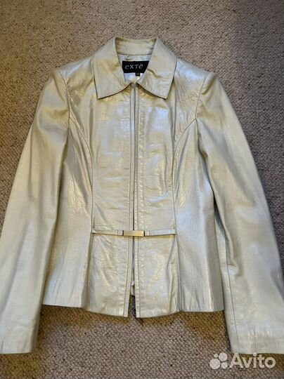 Кожаный пиджак женский перламутровый s
