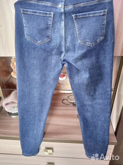 Джинсы
