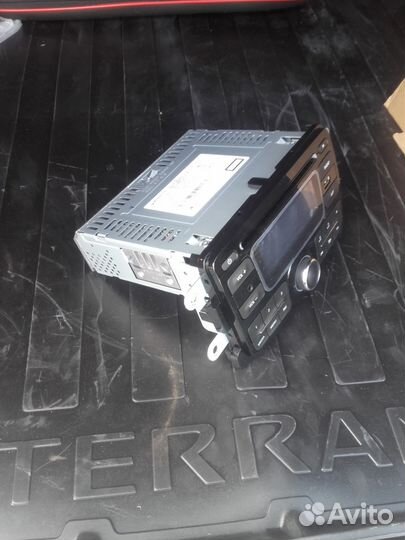 Штатная автомагнитола Duster / Terrano