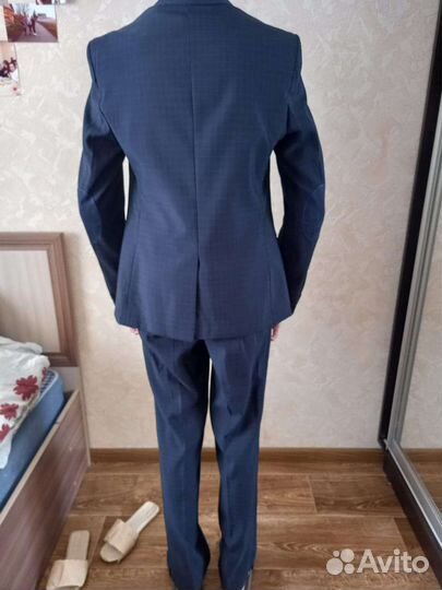 Школьный костюм