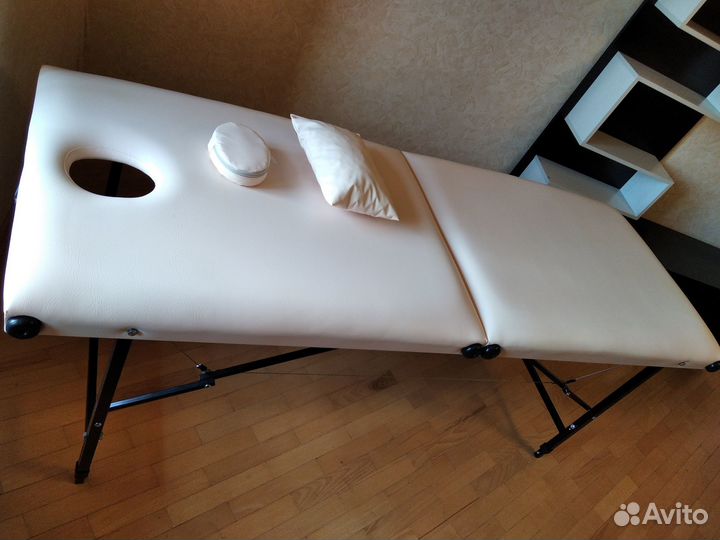 Массажный стол складной с вырезом