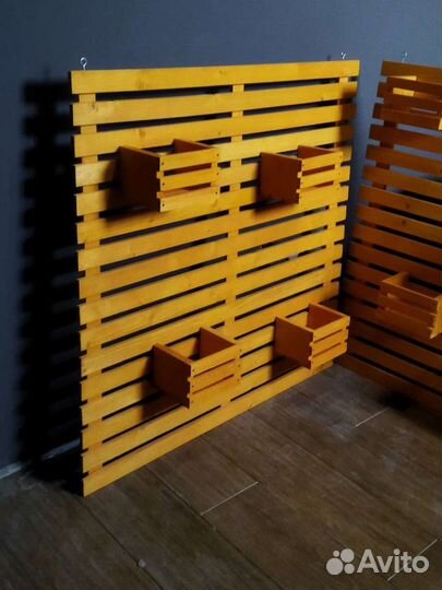 Настенное подвесное кашпо