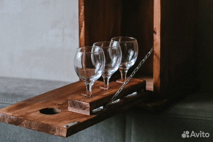 Мини бар из дерева