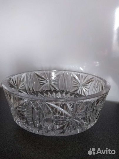 Хрустальная ваза