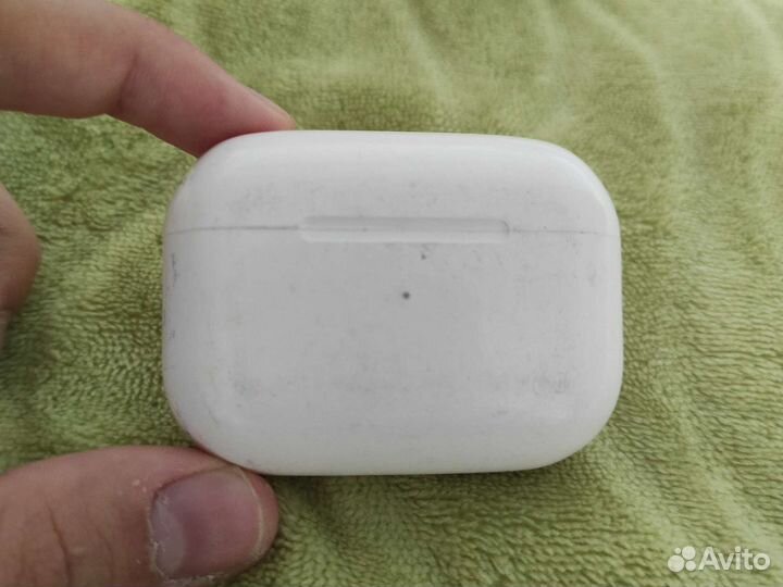 Кейс от наушников airpods pro