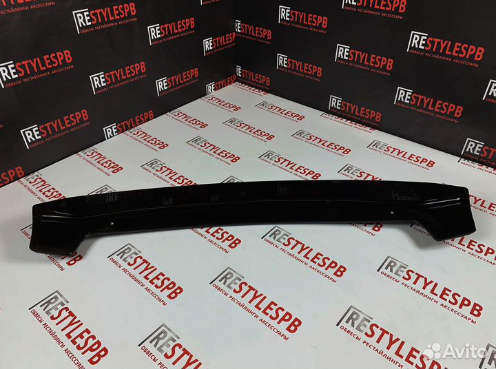 Спойлер на крышу Mitsubishi Outlander Черный