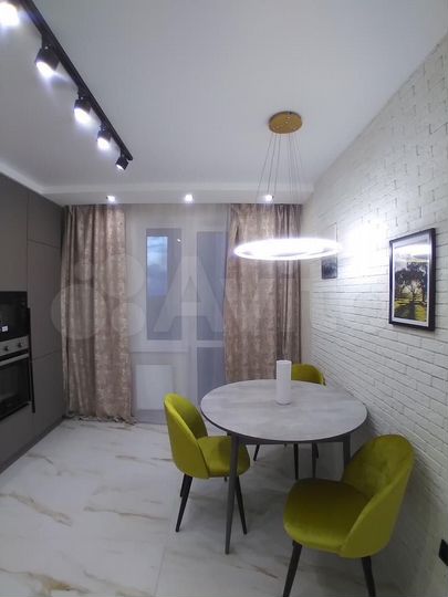 2-к. квартира, 63 м², 21/26 эт.