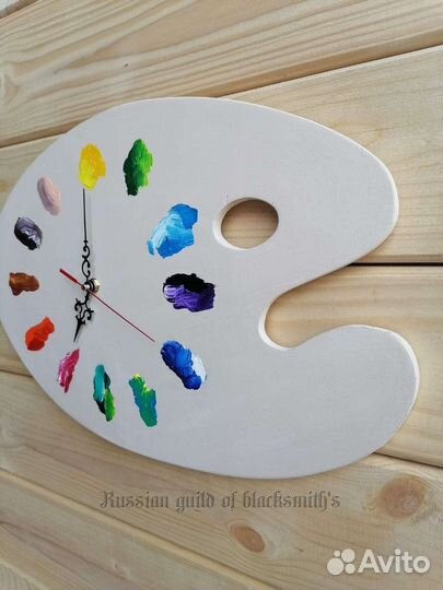 Часы ручной работы