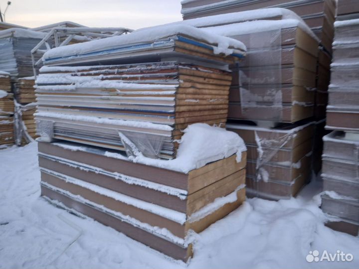 Сэндвич панели 10000 м2 в наличии