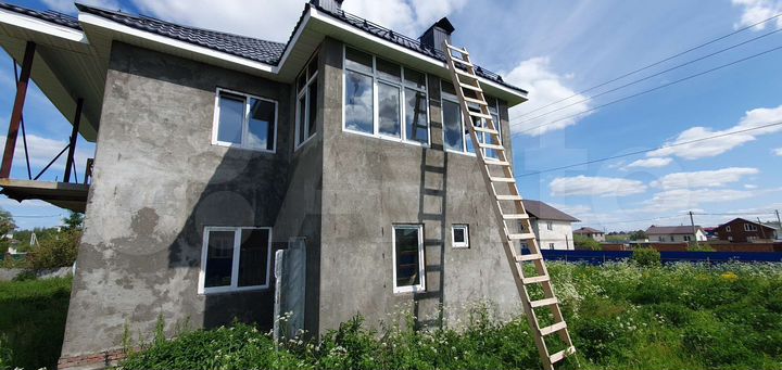 Дом 197,3 м² на участке 10 сот.