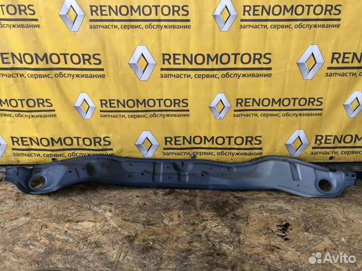 Планка под жабо Рено Каптюр / Renault Kaptur