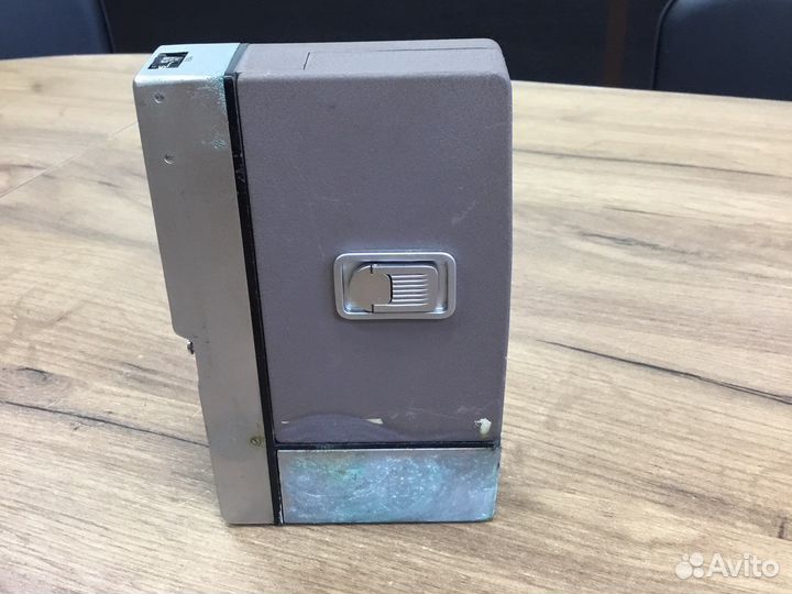 Nikkorex-8 + Nikkor 1:1,8/ f 10mm