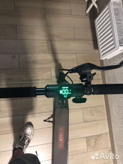 Электросамокат yamato pes 0809 pro