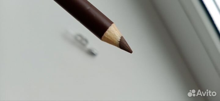 Карандаш косметический