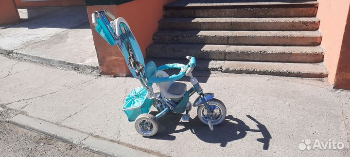 Велосипед детский с ручкой