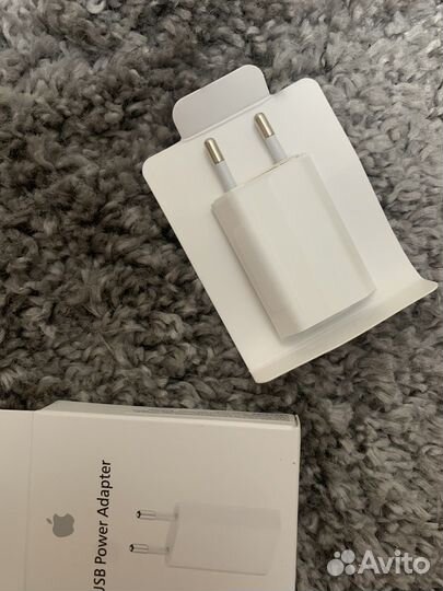 Зарядное устройство для телефона