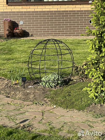 Опора для растений металлическая