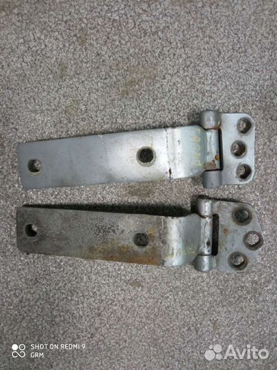 Петля двери багажника hyundai Galloper